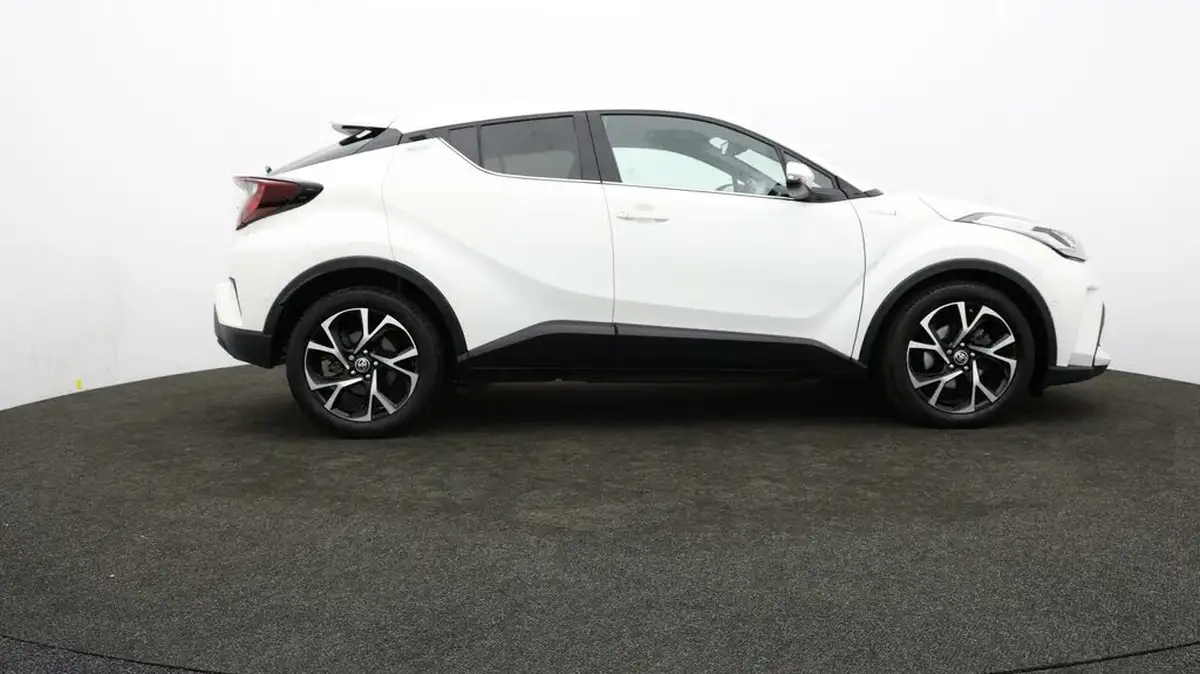 2020-toyota-c-hr-18-vvt-i-design-big-32