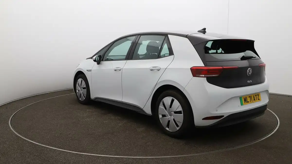2021-volkswagen-id3-e-life-204ps-58kwh-pro-performance-big-54