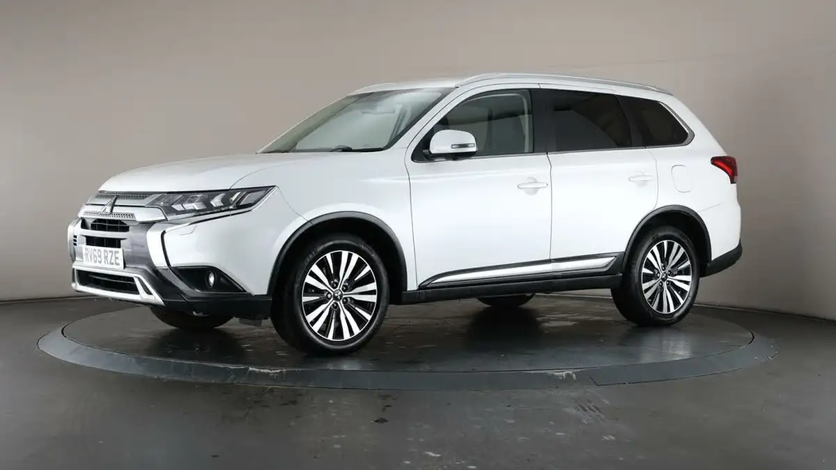 2019-mitsubishi-outlander-20-exceed-big-35
