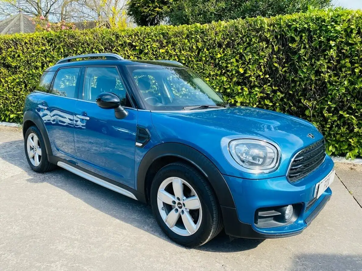 2017-mini-countryman-20td-cooper-d-ss-big-0