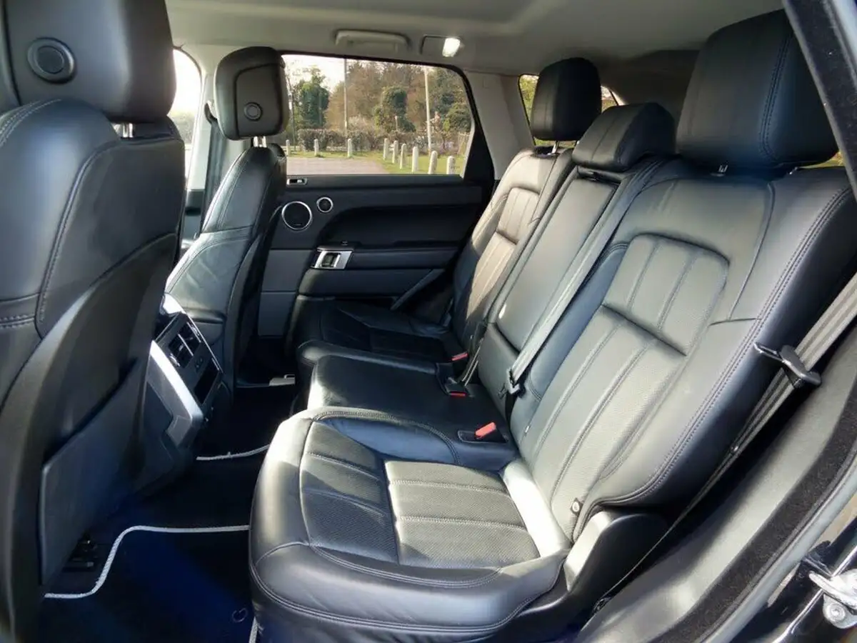 2020-land-rover-range-rover-sport-30-d300-hse-dynamic-big-28