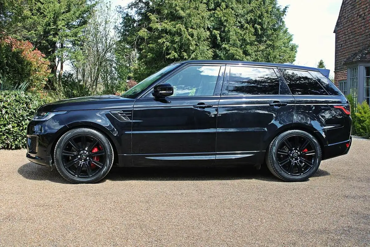 2021-land-rover-range-rover-sport-30-p400-hst-big-1