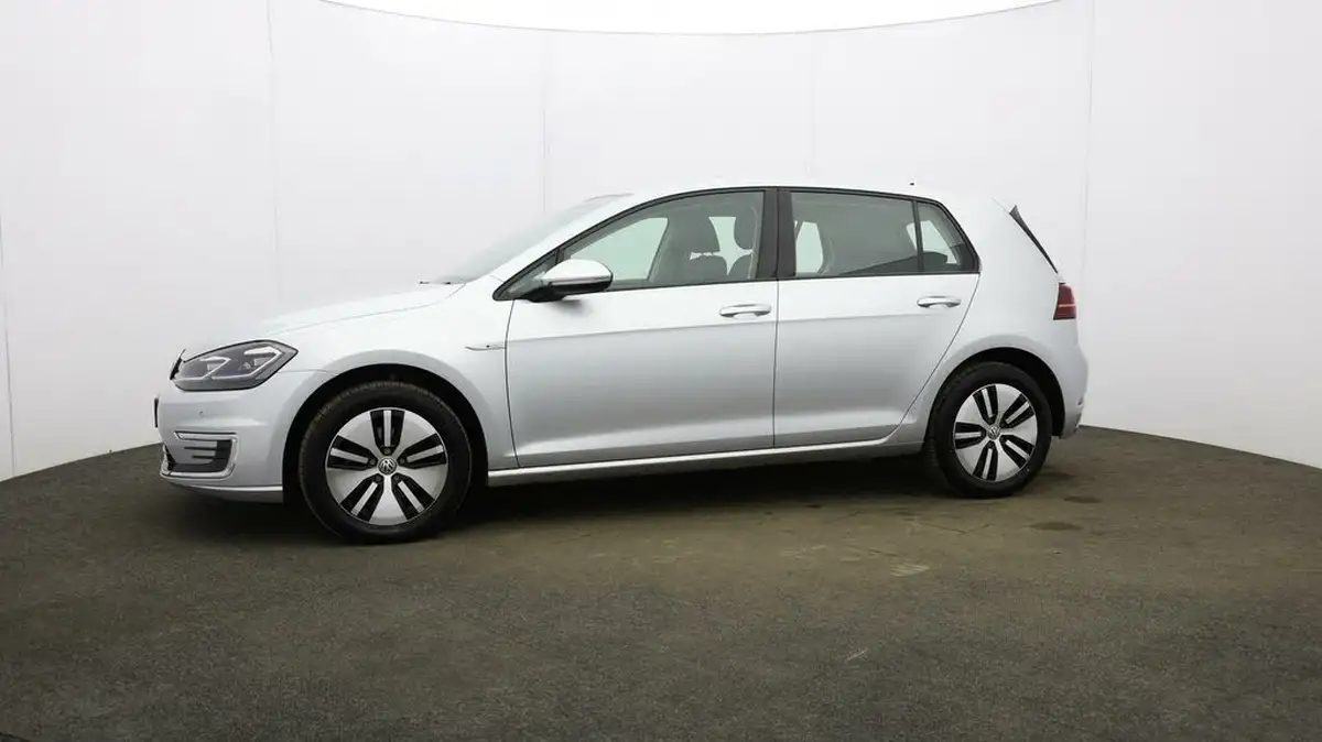 2019-volkswagen-golf-e-e-golf-big-25