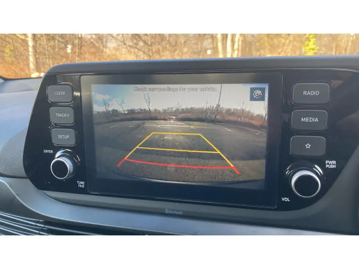 2022-hyundai-bayon-10-t-gdi-se-connect-big-33