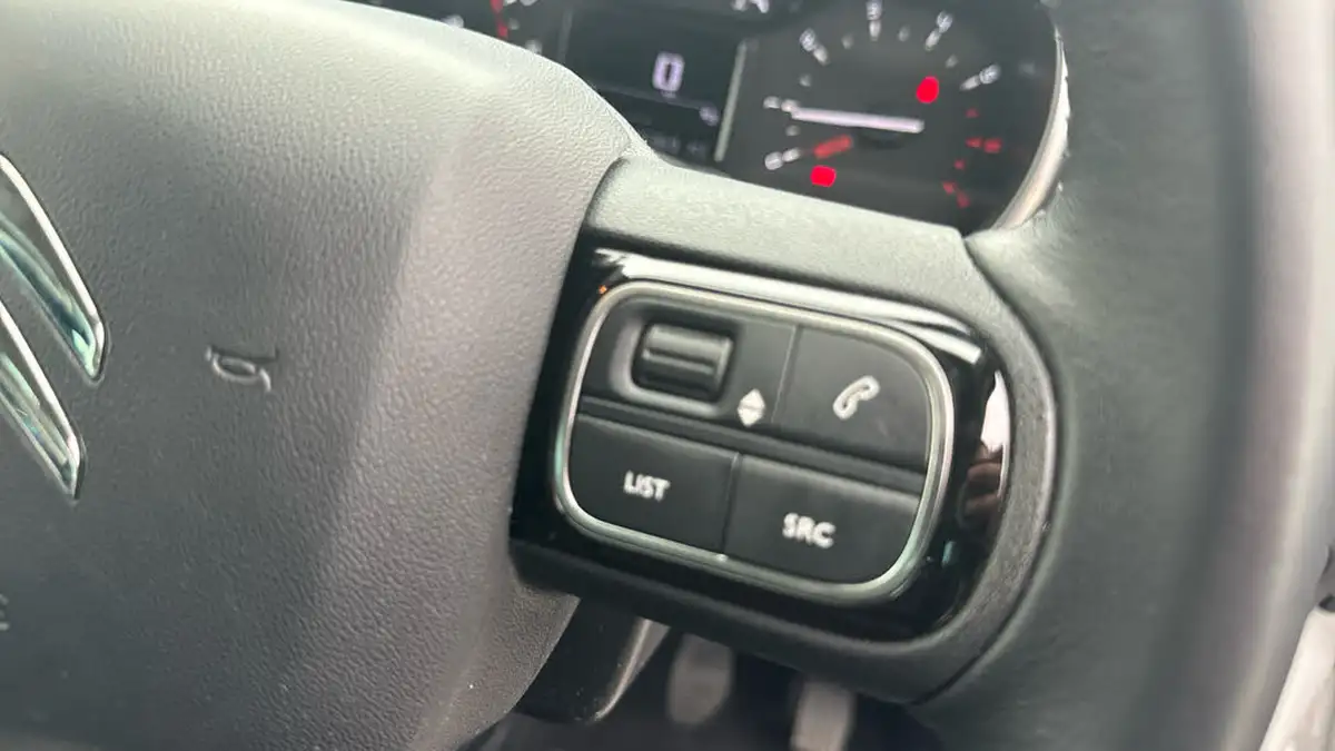2021-citroen-c3-aircross-12-puretech-shine-110ps-big-23
