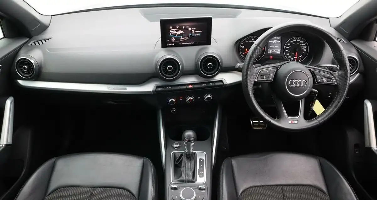 2020-audi-q2-16-30-tdi-s-line-tronic-big-13