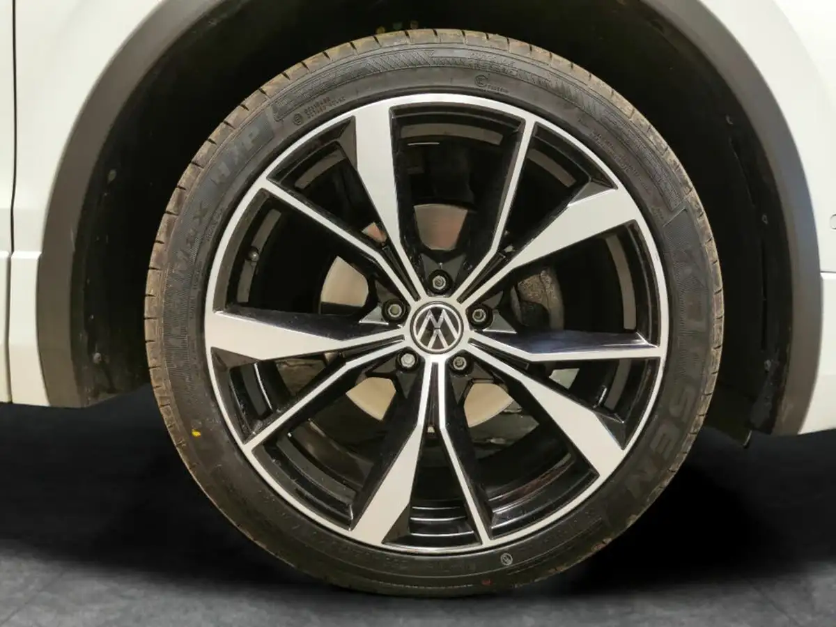 2023-volkswagen-tiguan-15-tsi-r-line-edition-big-27