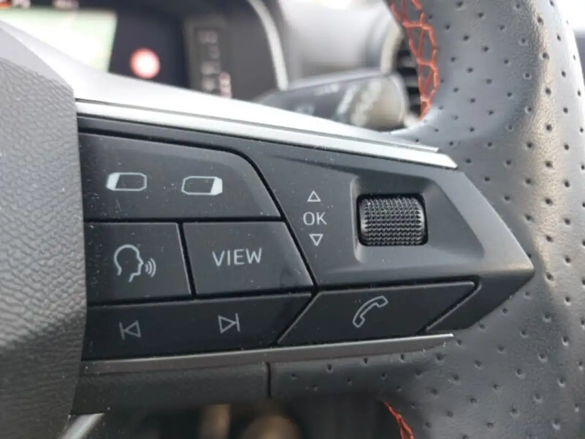 2024-seat-arona-10-tsi-fr-limited-edition-big-16