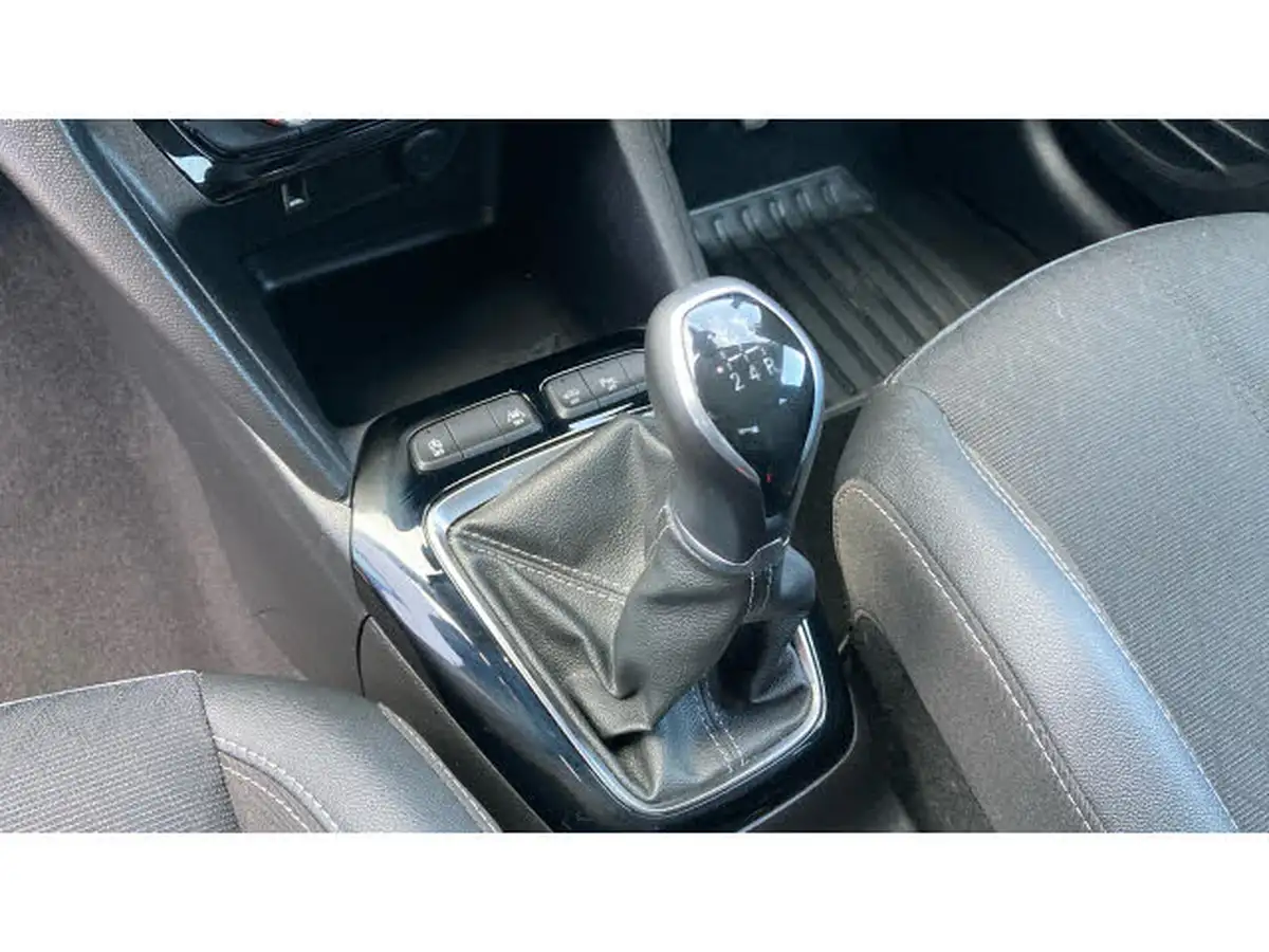 2022-vauxhall-corsa-12i-elite-edition-big-12