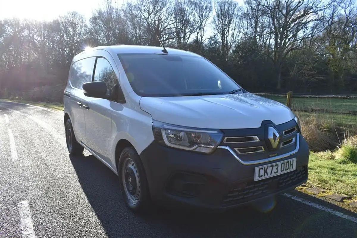 2023-renault-kangoo-e-ml19-e-tech-start-rc-big-0