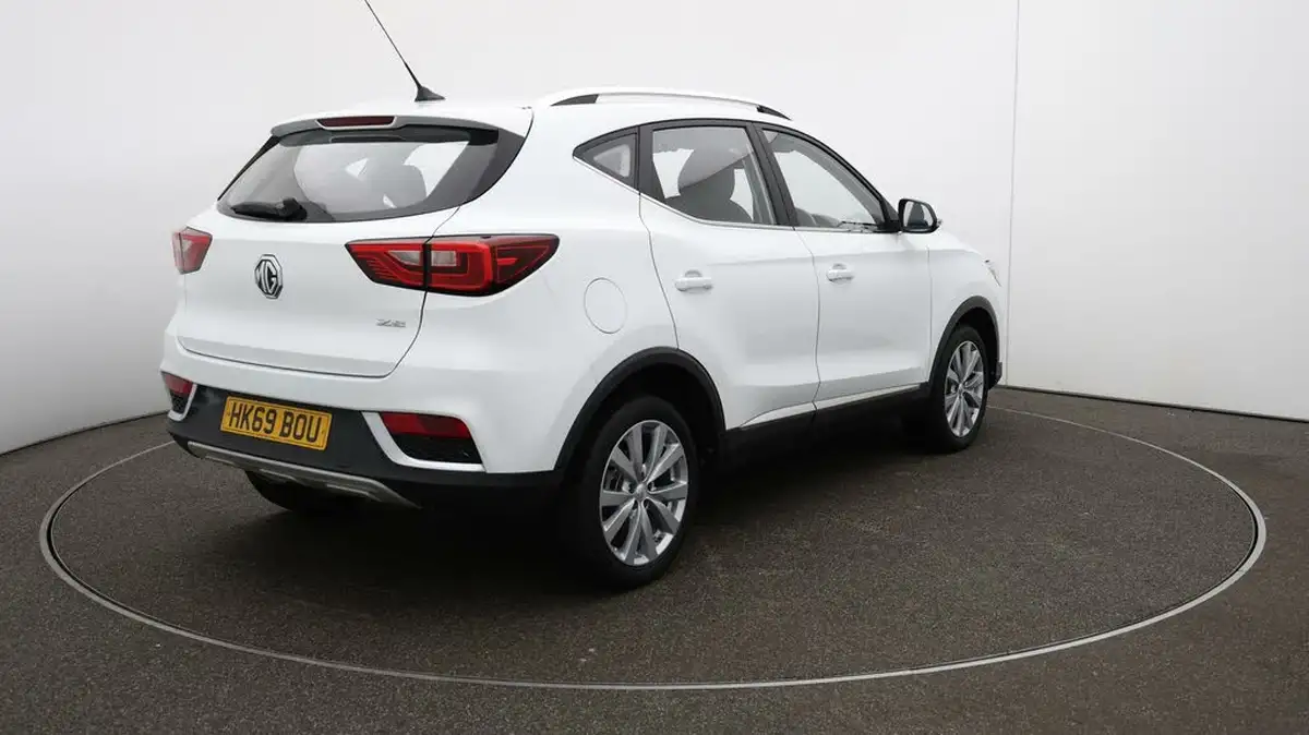 2019-mg-zs-suv-15-vti-tech-excite-106ps-big-45