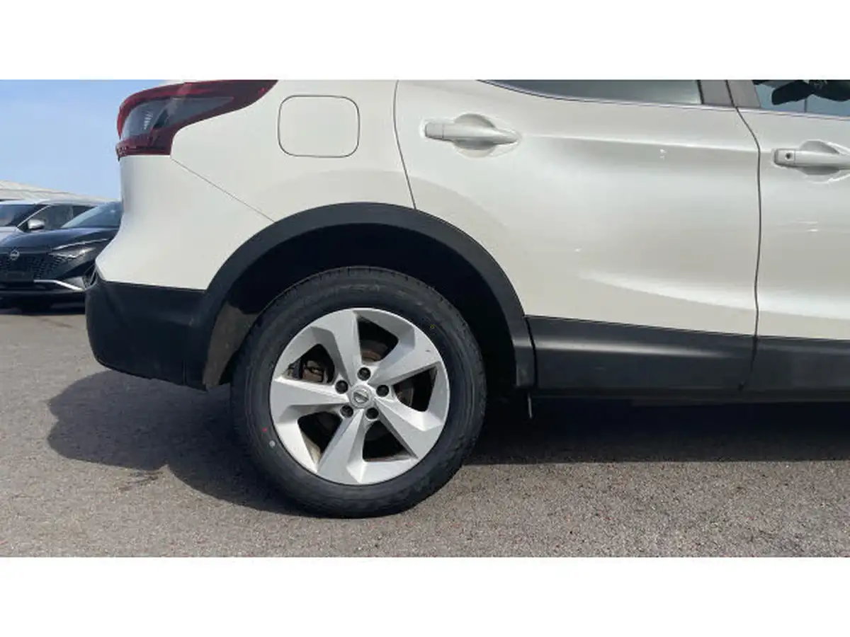 2021-nissan-qashqai-13-dig-t-acenta-premium-140ps-big-6