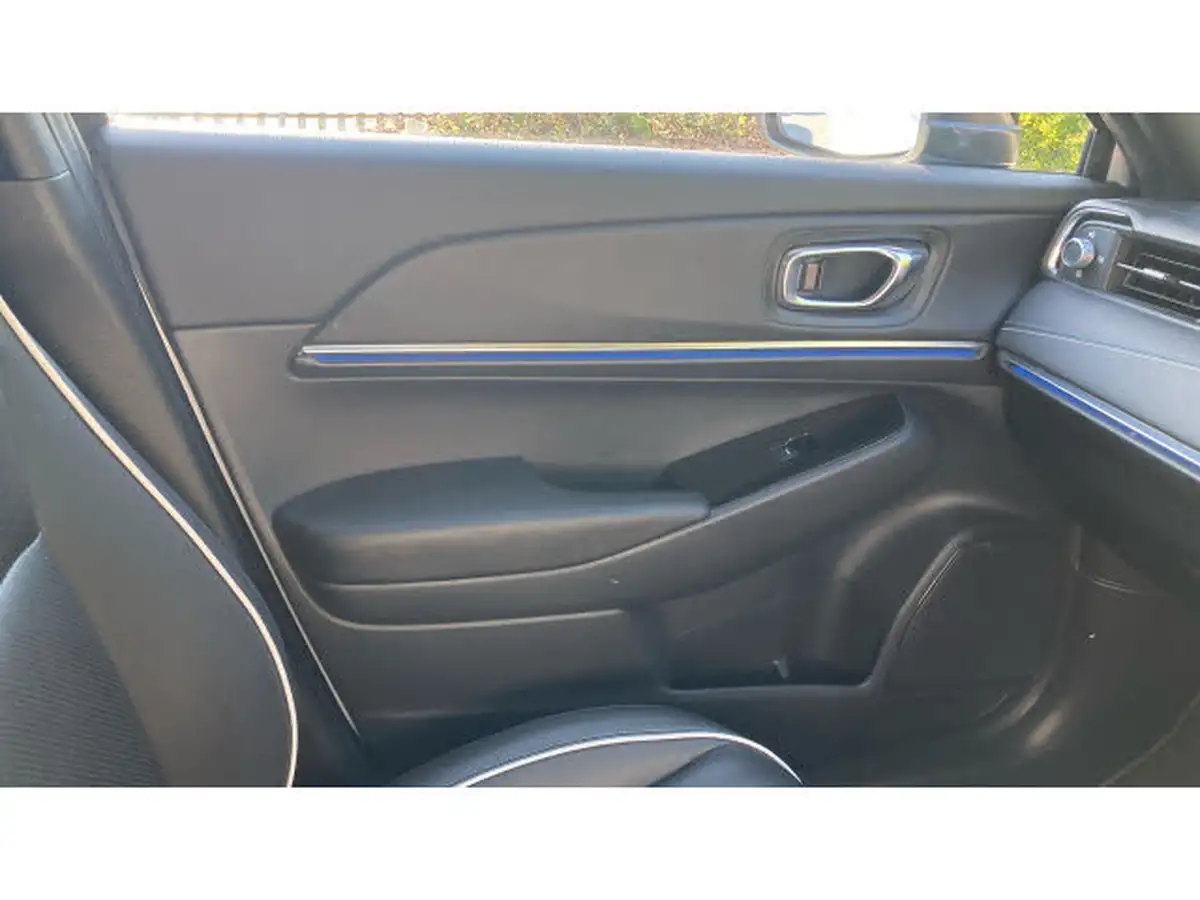 2024-honda-eny1-e-advance-big-33