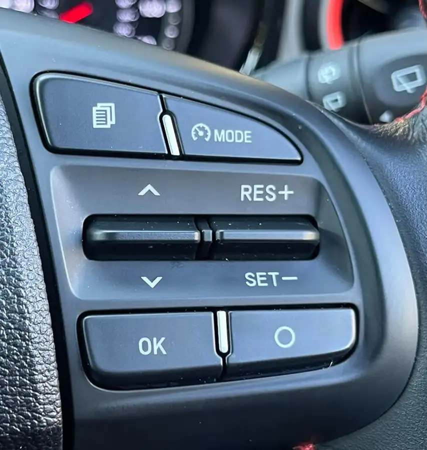2022-hyundai-i10-10-t-gdi-n-line-big-11