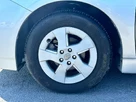 2011-toyota-prius-small-19