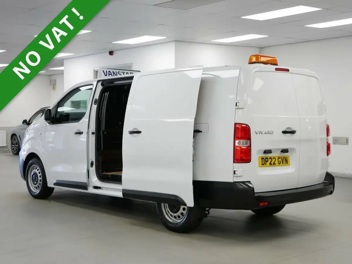 2022-vauxhall-vivaro-15td-2900-l2h1-dynamic-big-26