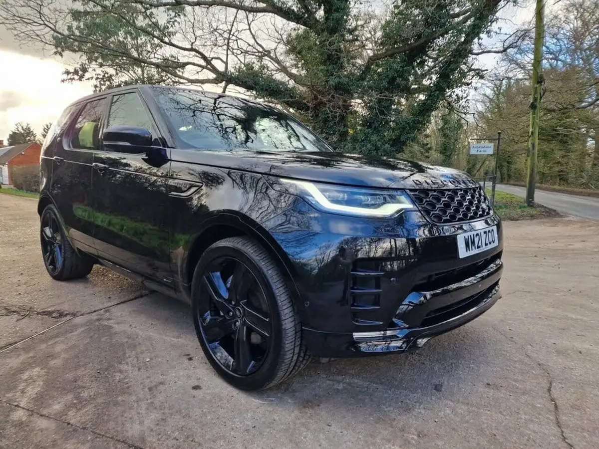 2021-land-rover-discovery-30-d300-r-dynamic-hse-big-18