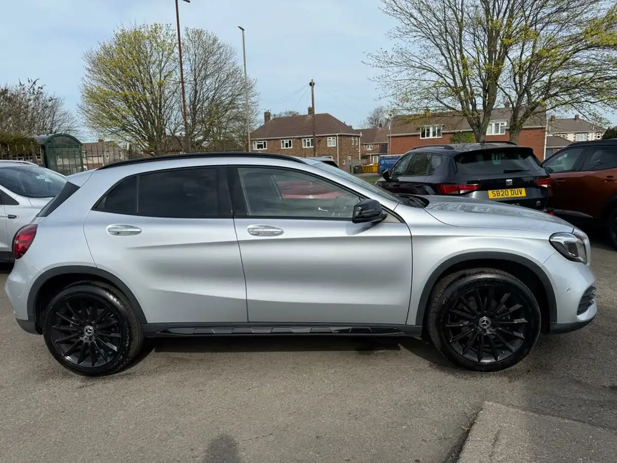 2019-mercedes-benz-gla-class-16-gla-180-amg-line-edition-7g-dct-big-3