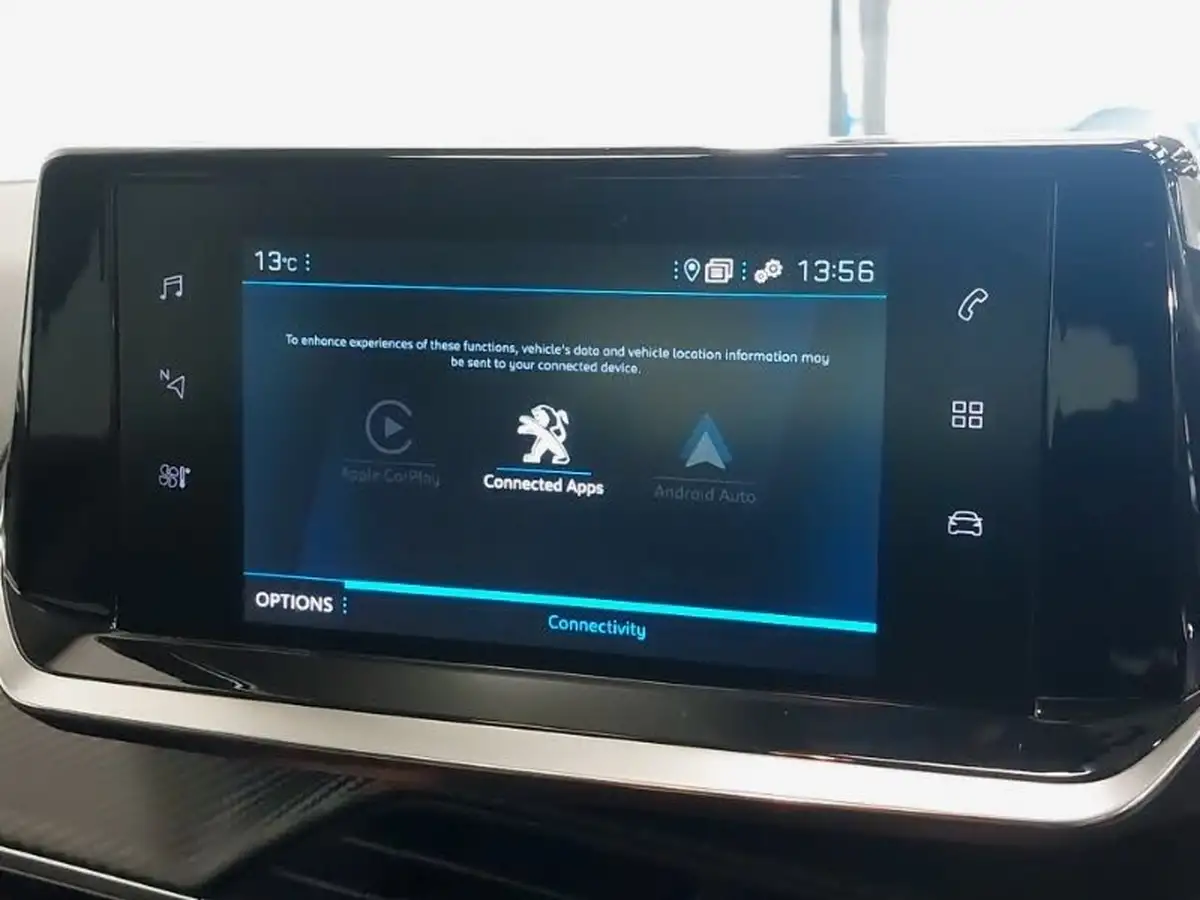 2023-peugeot-208-12-puretech-allure-premium-100ps-big-15