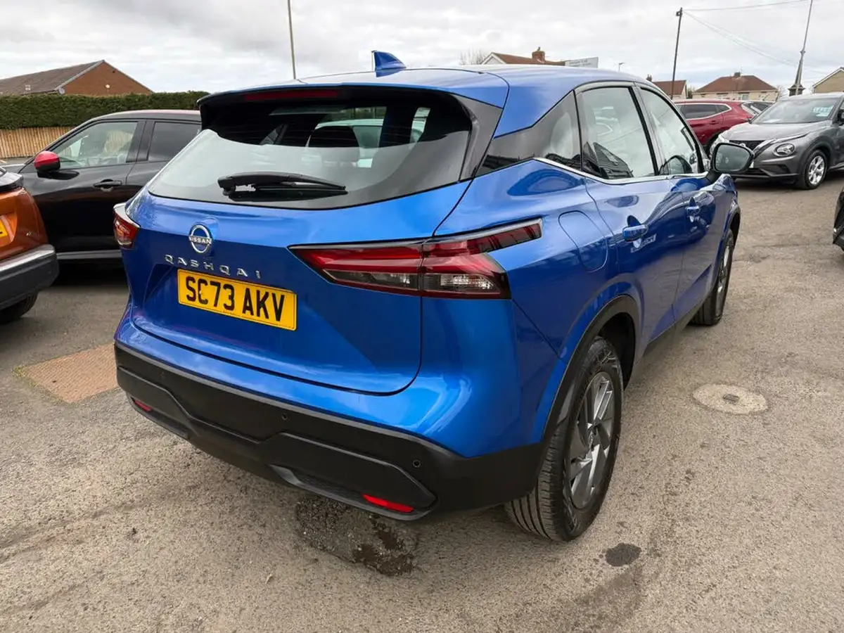 2023-nissan-qashqai-13-dig-t-acenta-premium-140ps-big-10