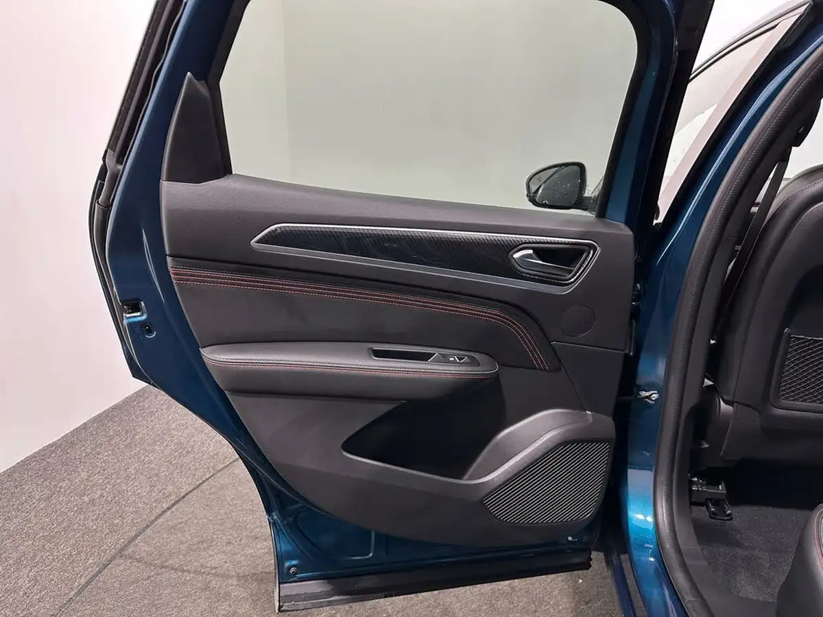 2023-renault-arkana-13-tce-rs-line-big-37