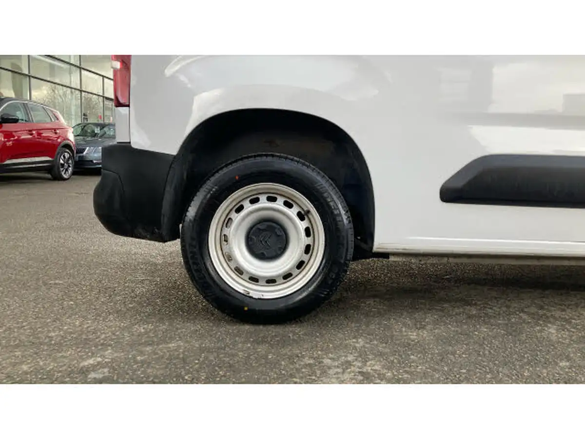 2023-citroen-berlingo-15-bluehdi-650-enterprise-edition-big-6