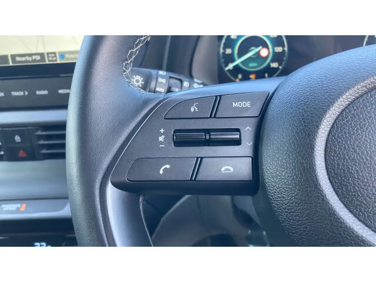 2023-hyundai-i20-10-t-gdi-ultimate-48-volt-hybrid-eclutch-imt-big-20