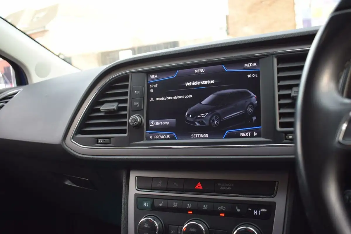 2019-seat-leon-20tdi-xcellence-lux-estate-dsg-big-17
