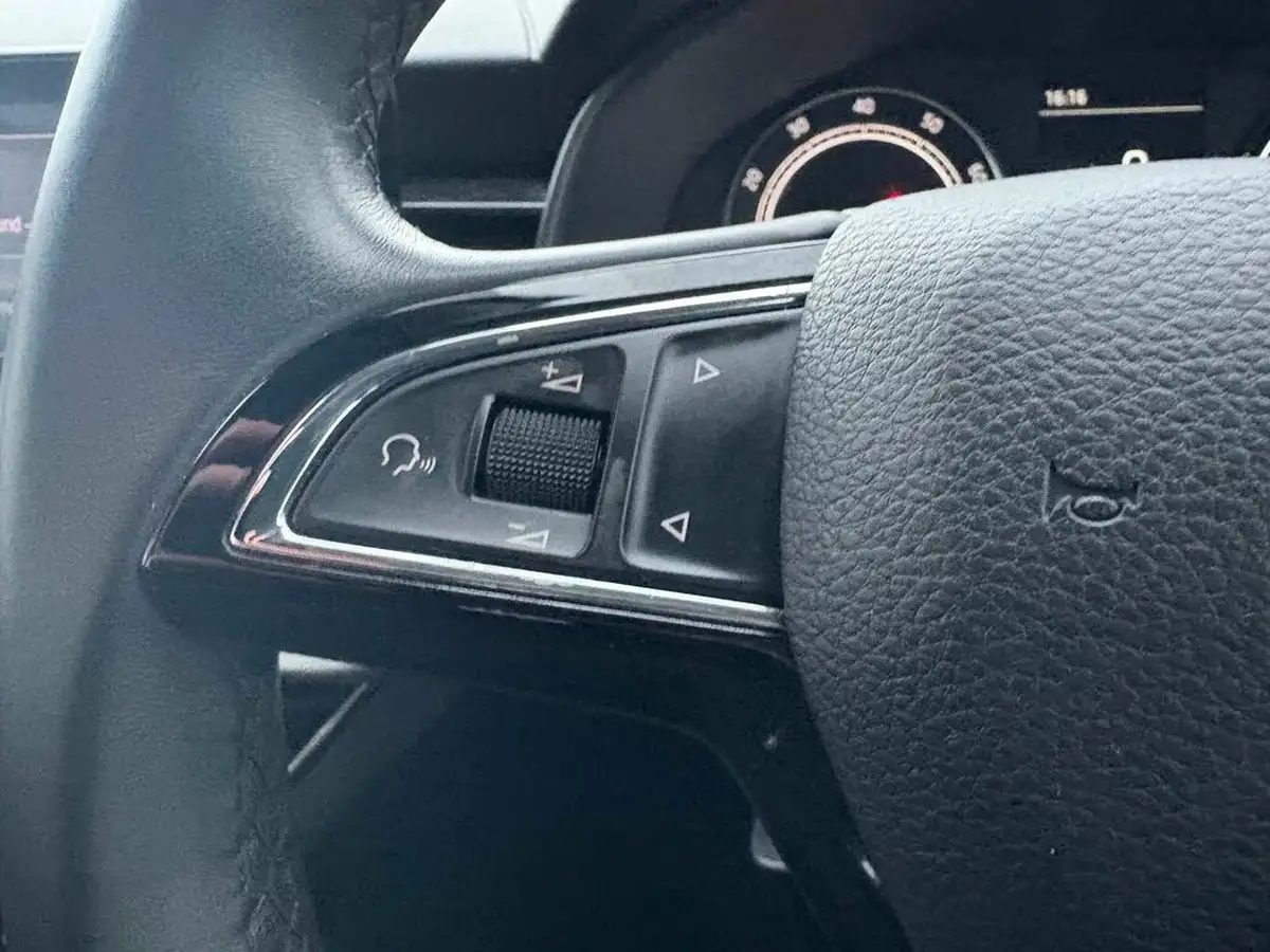 2019-skoda-scala-10-tsi-se-115ps-big-41