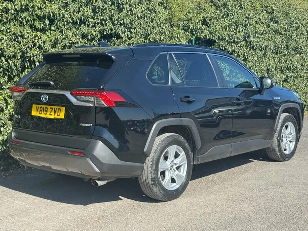 2019-toyota-rav4-25-vvt-i-icon-big-27