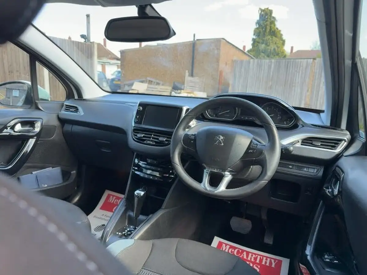 2014-peugeot-208-16-allure-5d-auto-big-38
