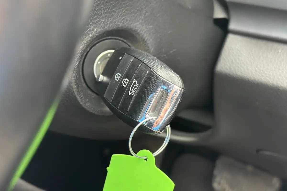 2022-kia-stonic-10-t-gdi-2-dct-big-20
