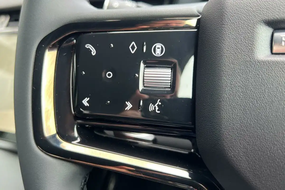 2024-land-rover-range-rover-evoque-20-d200-dynamic-se-big-42