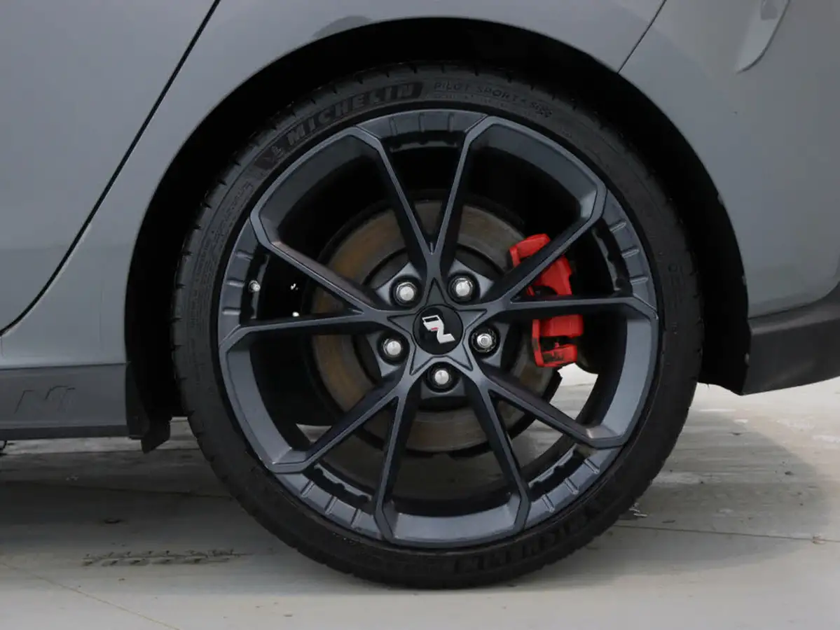 2022-hyundai-i30-n-20-t-gdi-n-performance-hatchback-big-11