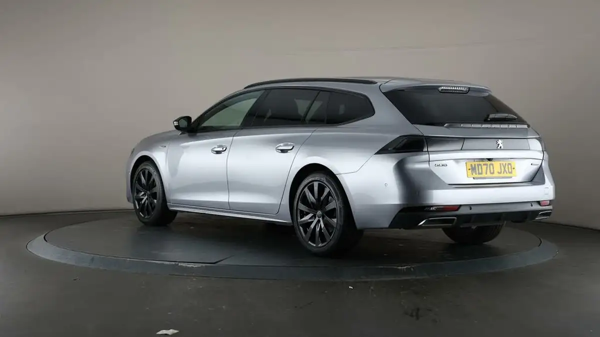 2021-peugeot-508-12-puretech-gt-big-66
