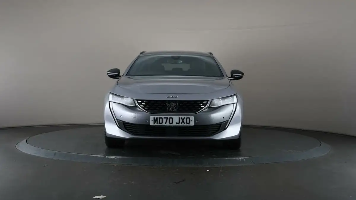 2021-peugeot-508-12-puretech-gt-big-42