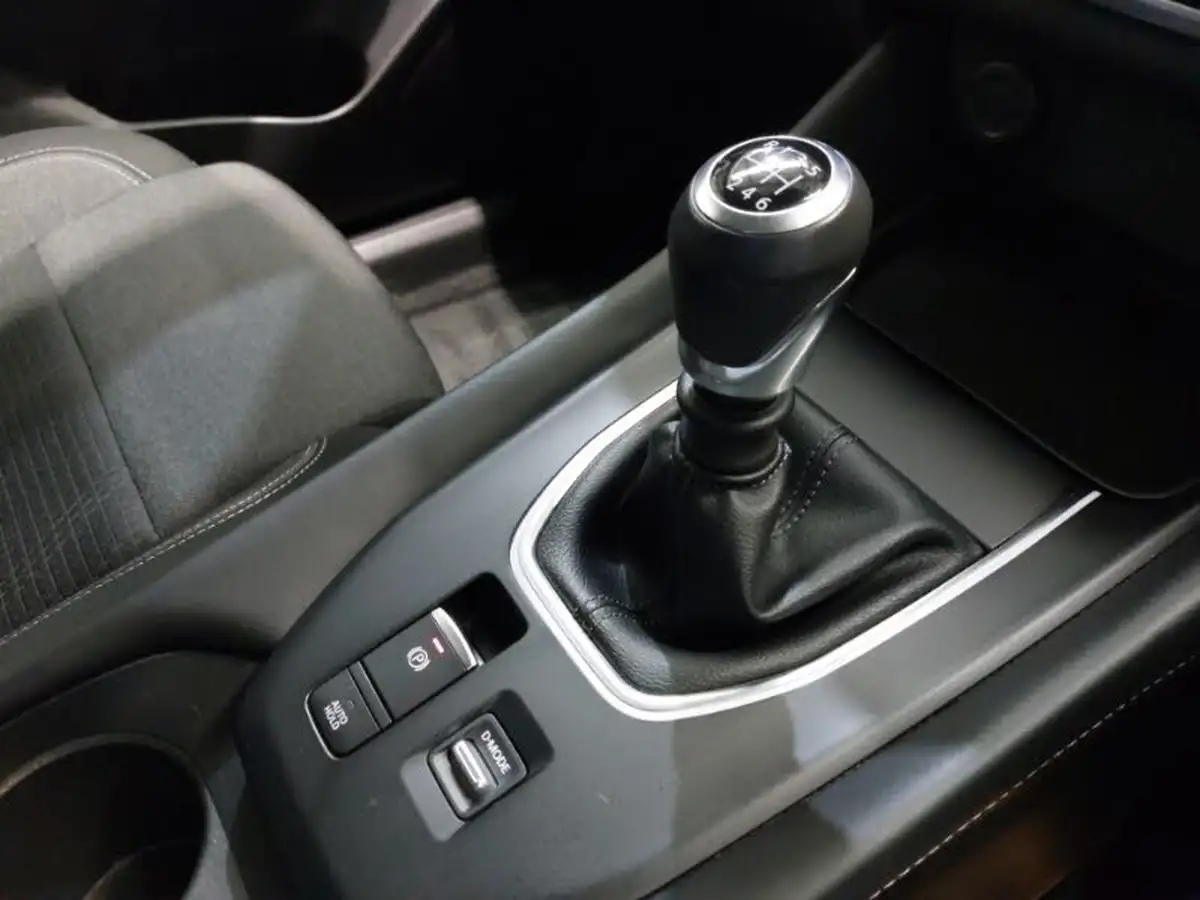 2024-nissan-qashqai-13-dig-t-n-connecta-140ps-big-13