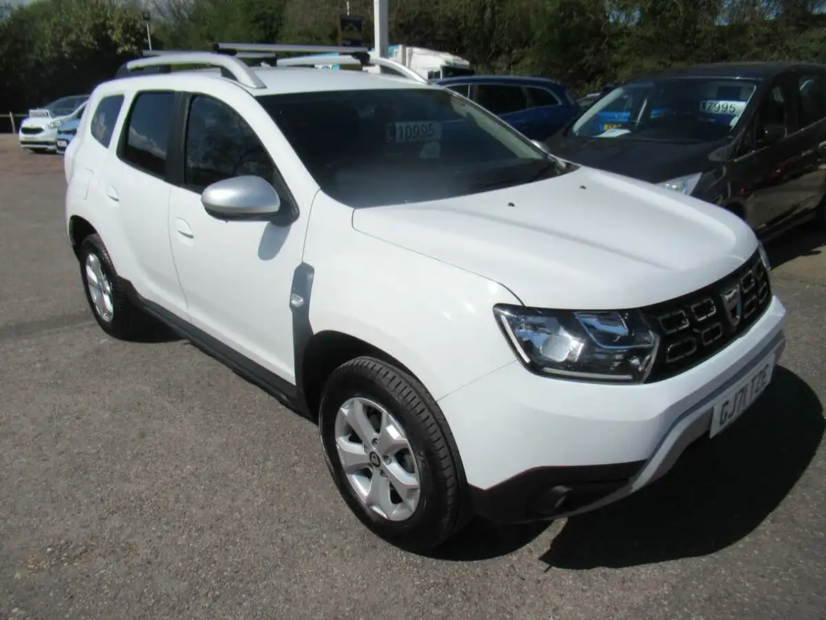 2021-dacia-duster-15dci-comfort-115bhp-blue-station-wagon-5d-big-4