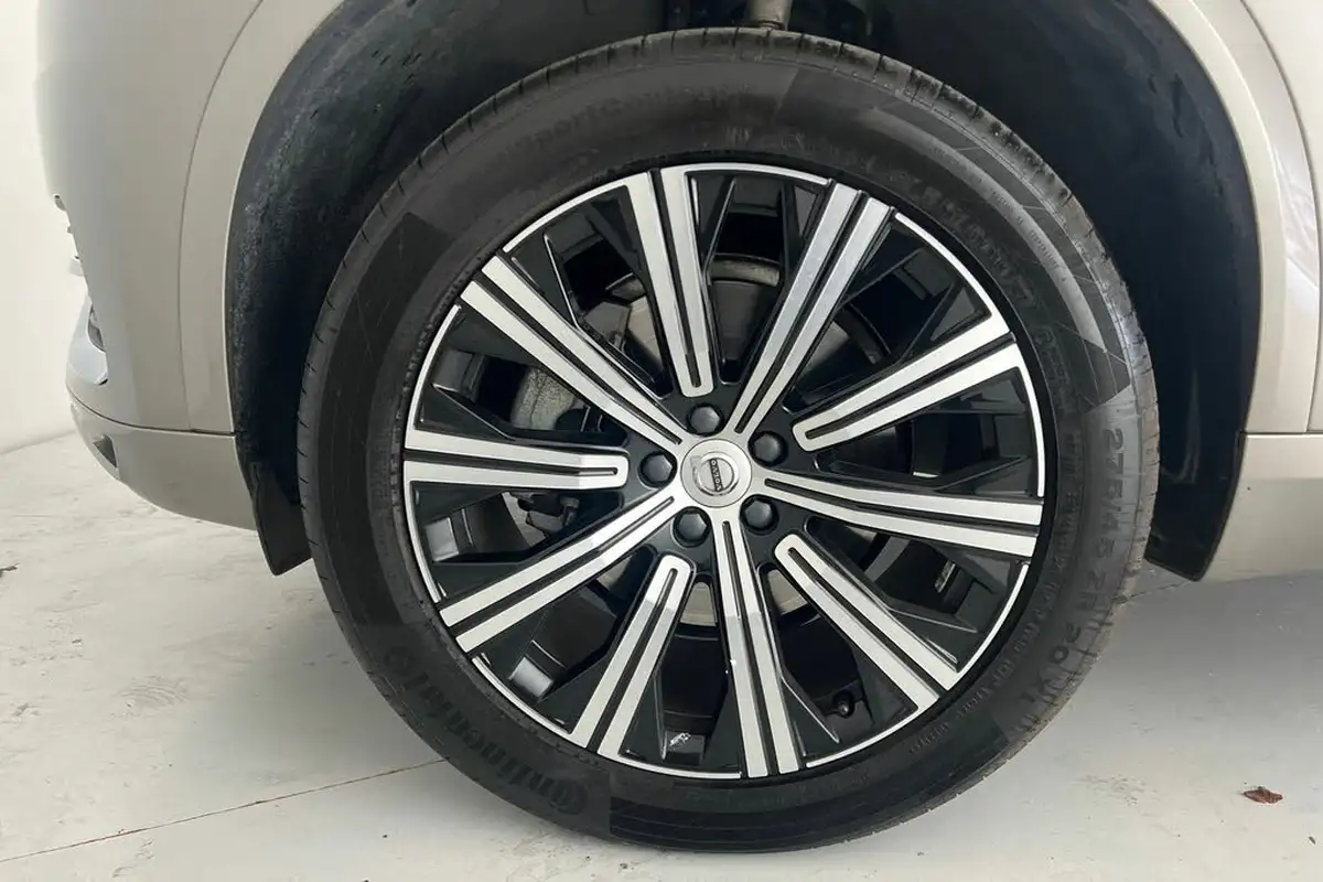 2021-volvo-xc90-20td-b5-inscription-big-4