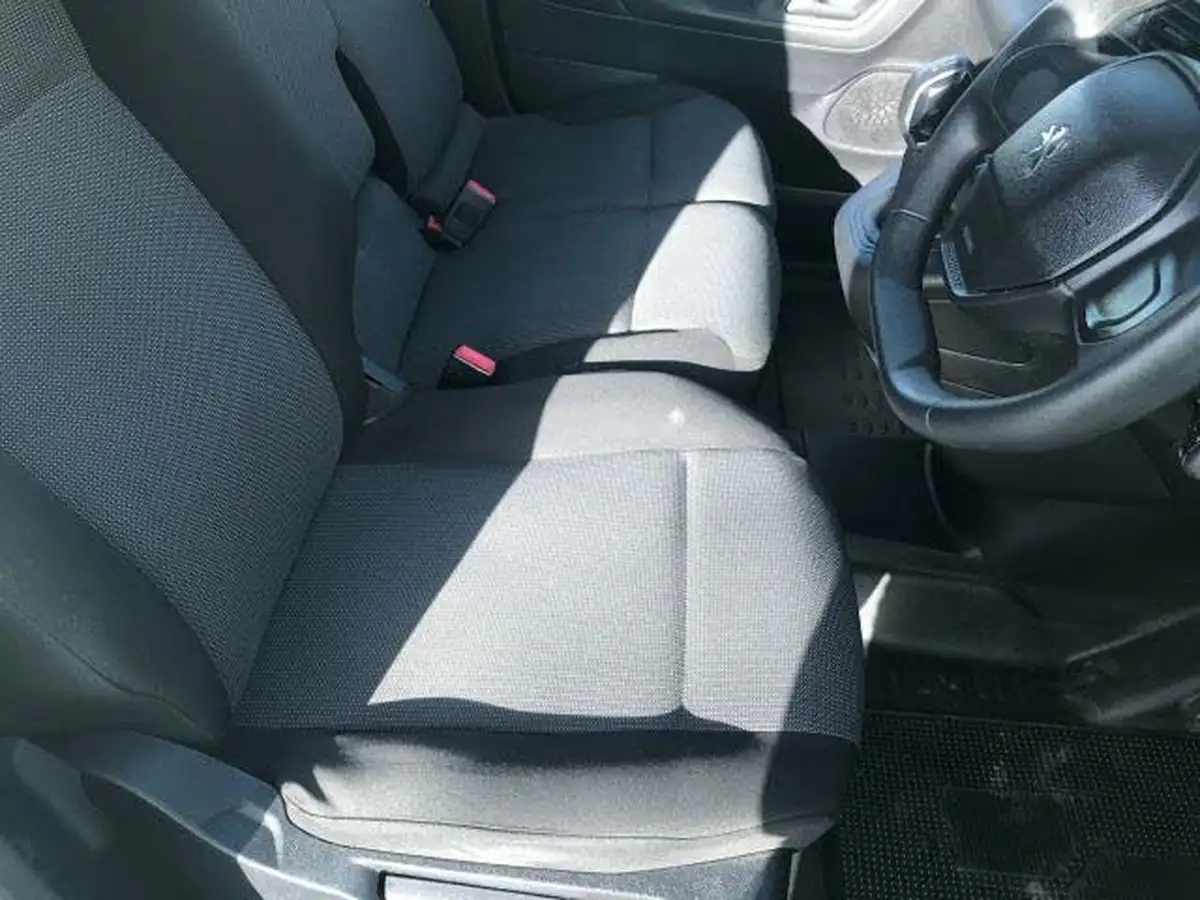 2021-peugeot-partner-15-bluehdi-1000-professional-100ps-eu6dt-panel-big-9