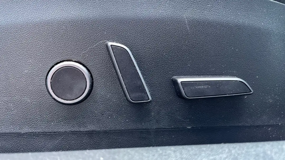 2021-tesla-model-3-e-standard-plus-big-25