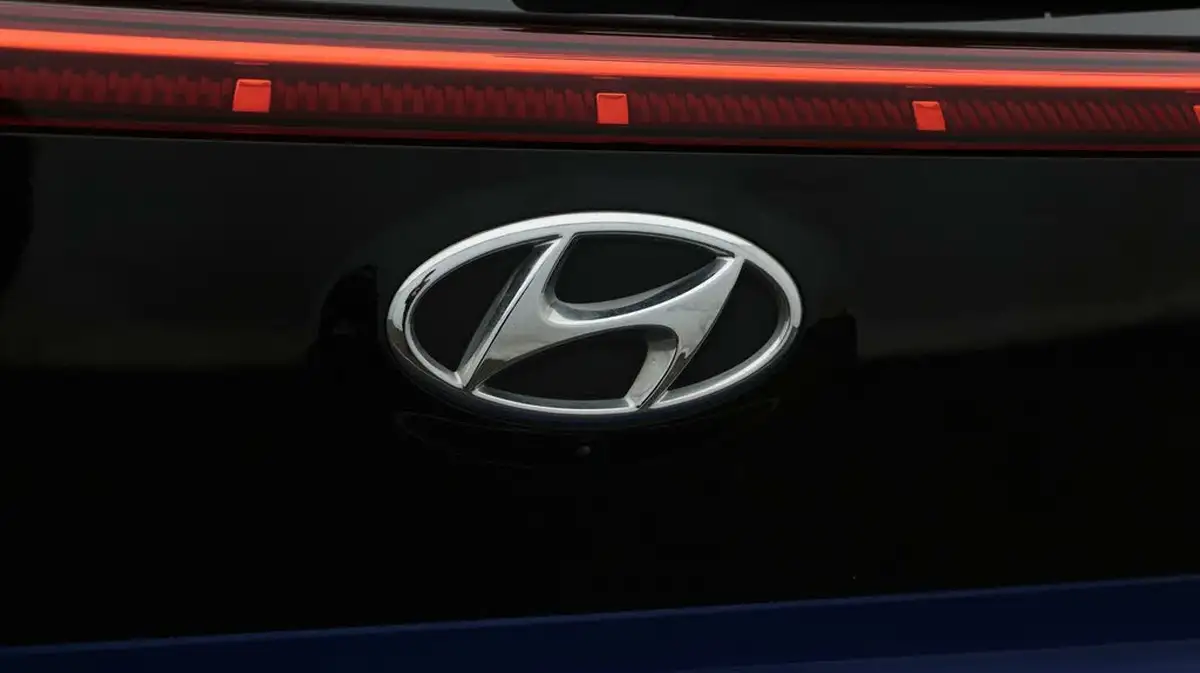 2022-hyundai-bayon-10-t-gdi-premium-100ps-dct-big-20