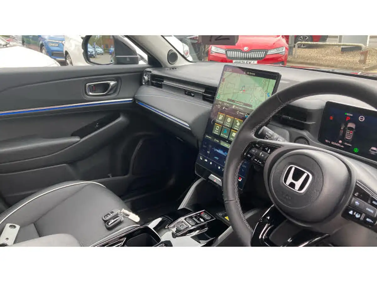 2024-honda-eny1-e-elegance-big-31