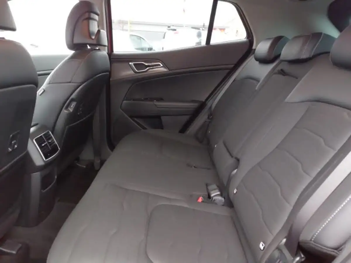 2024-kia-sportage-16-t-gdi-3-207bhp-hev-auto-big-5