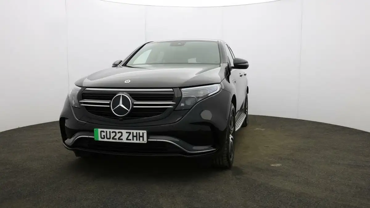 2022-mercedes-benz-eqc-e-eqc-400-amg-line-big-34
