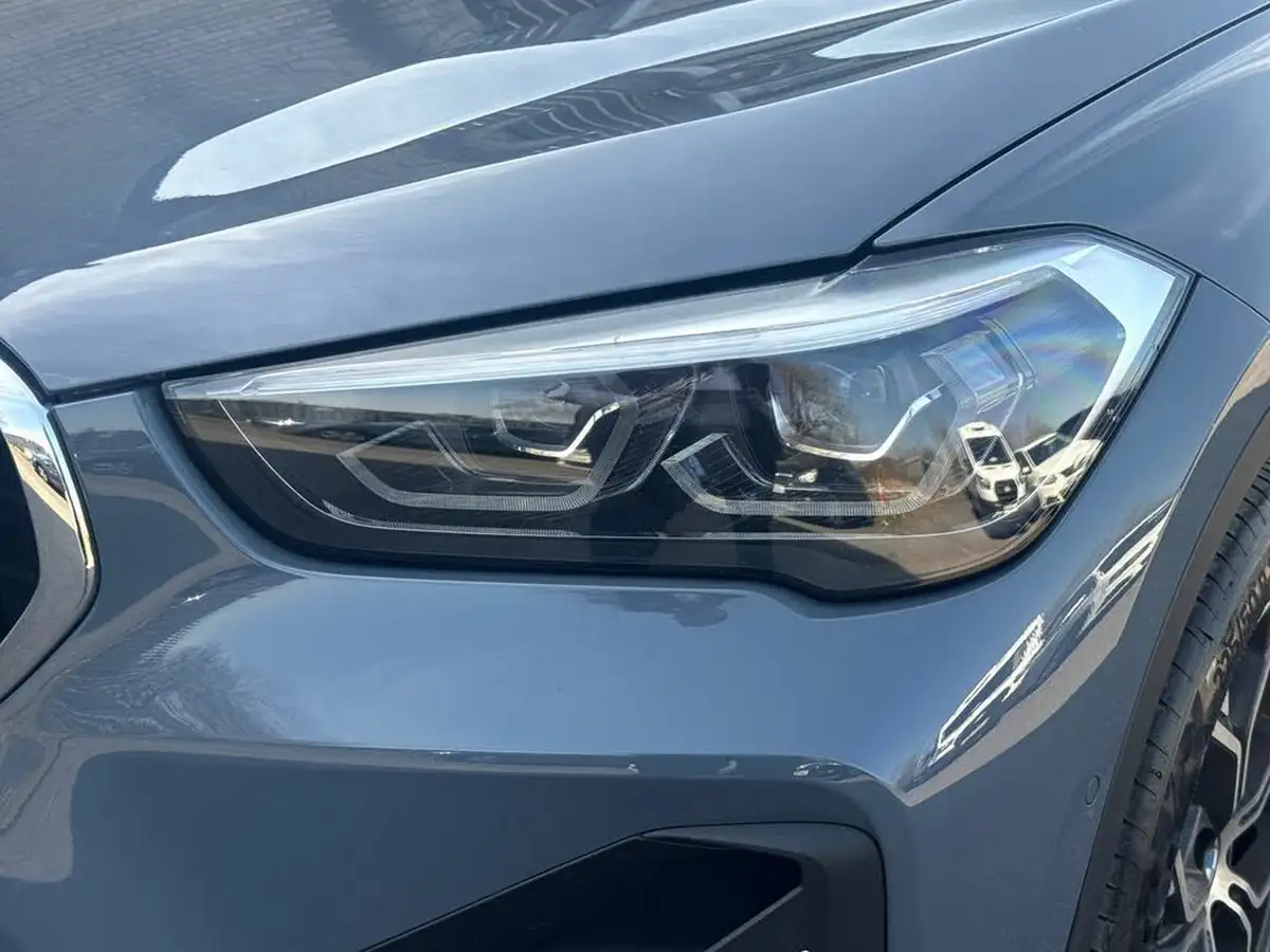 2019-bmw-x1-big-12