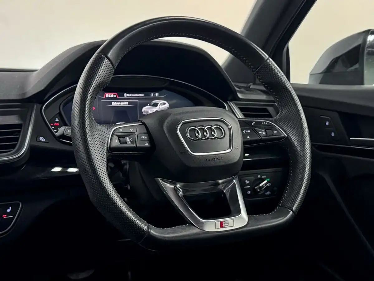 2020-audi-q5-20-45-tfsi-black-edition-big-31