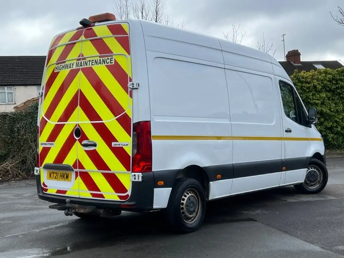 2021-mercedes-benz-sprinter-21cdi-314-l1h1-progressive-big-36