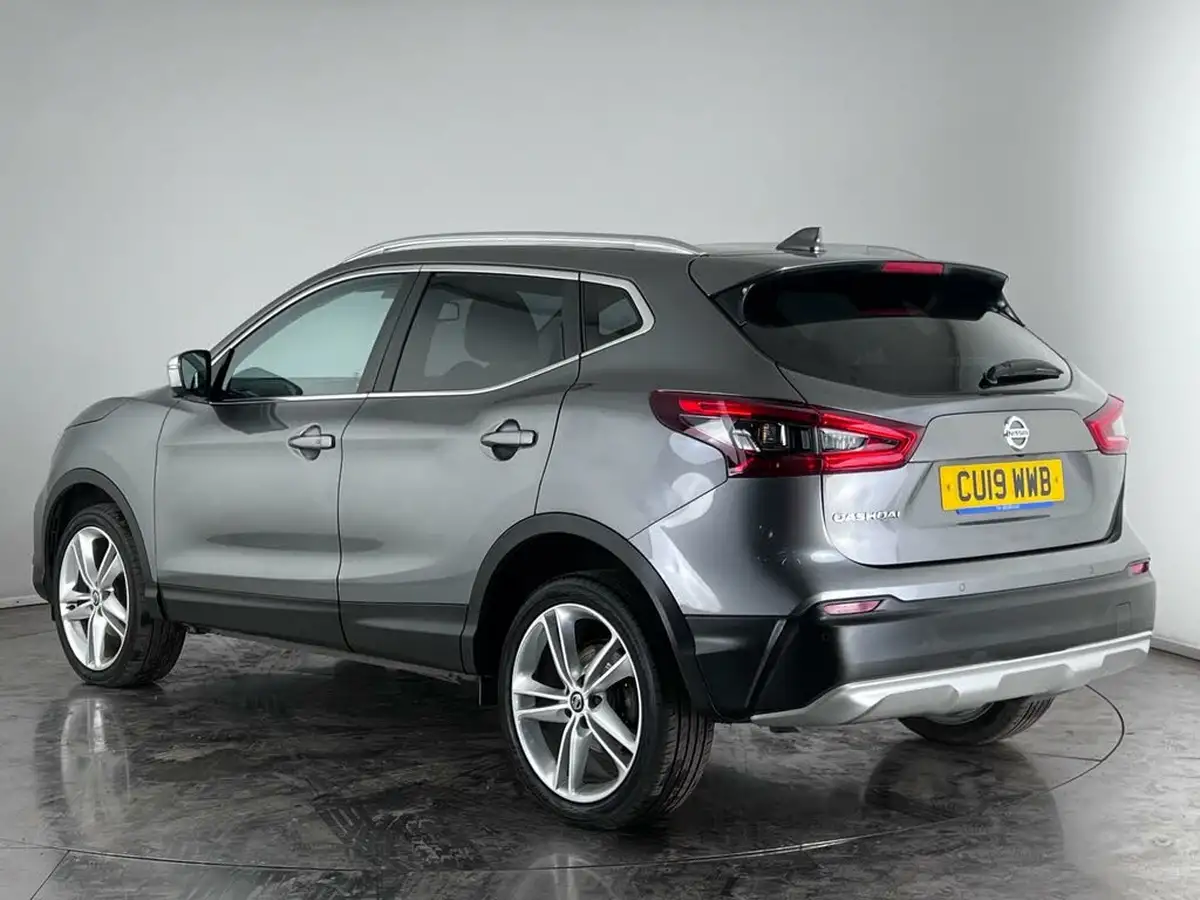 2019-nissan-qashqai-15dci-n-motion-drive-assist-pack-big-3