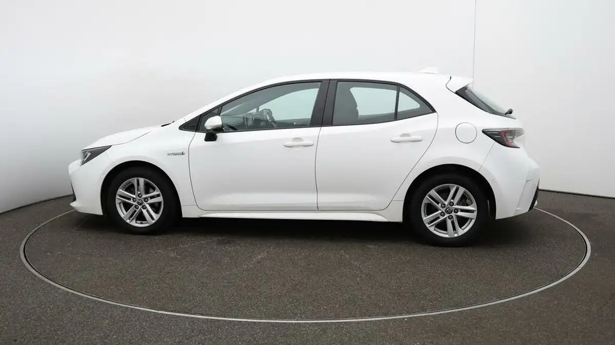 2022-toyota-corolla-18-vvt-i-icon-tech-trk-hatchback-5d-big-50